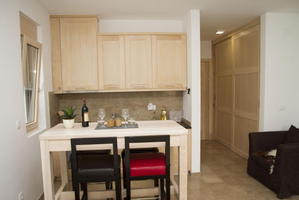 סוטומורה Apartments Brezanin מראה חיצוני תמונה