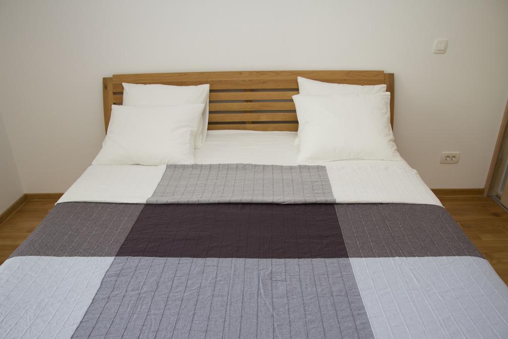 סוטומורה Apartments Brezanin מראה חיצוני תמונה